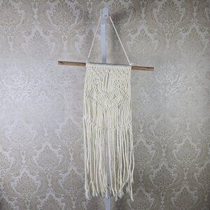 White Macarame Wall Hanging Woven Braided Handmade Boho Bohemian Decoration